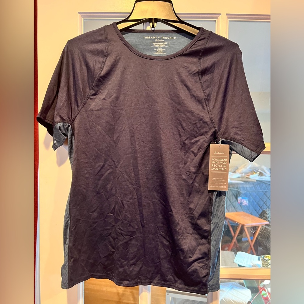 Threads 4 Thought Active Top - image 1